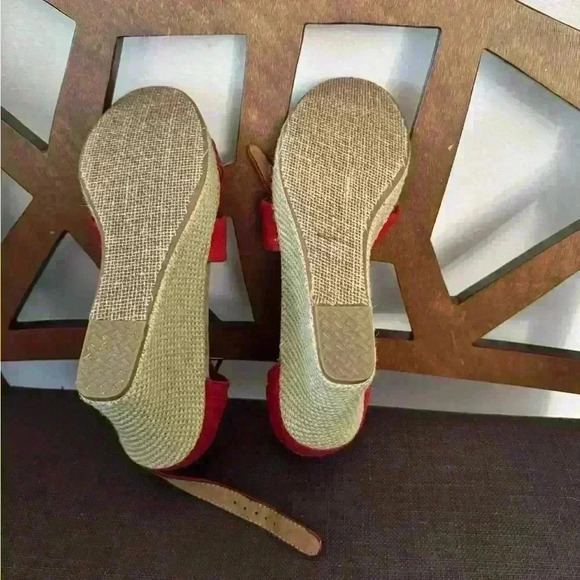 Red Toms wedges, sz 9W New with out tag - Picture 8 of 9
